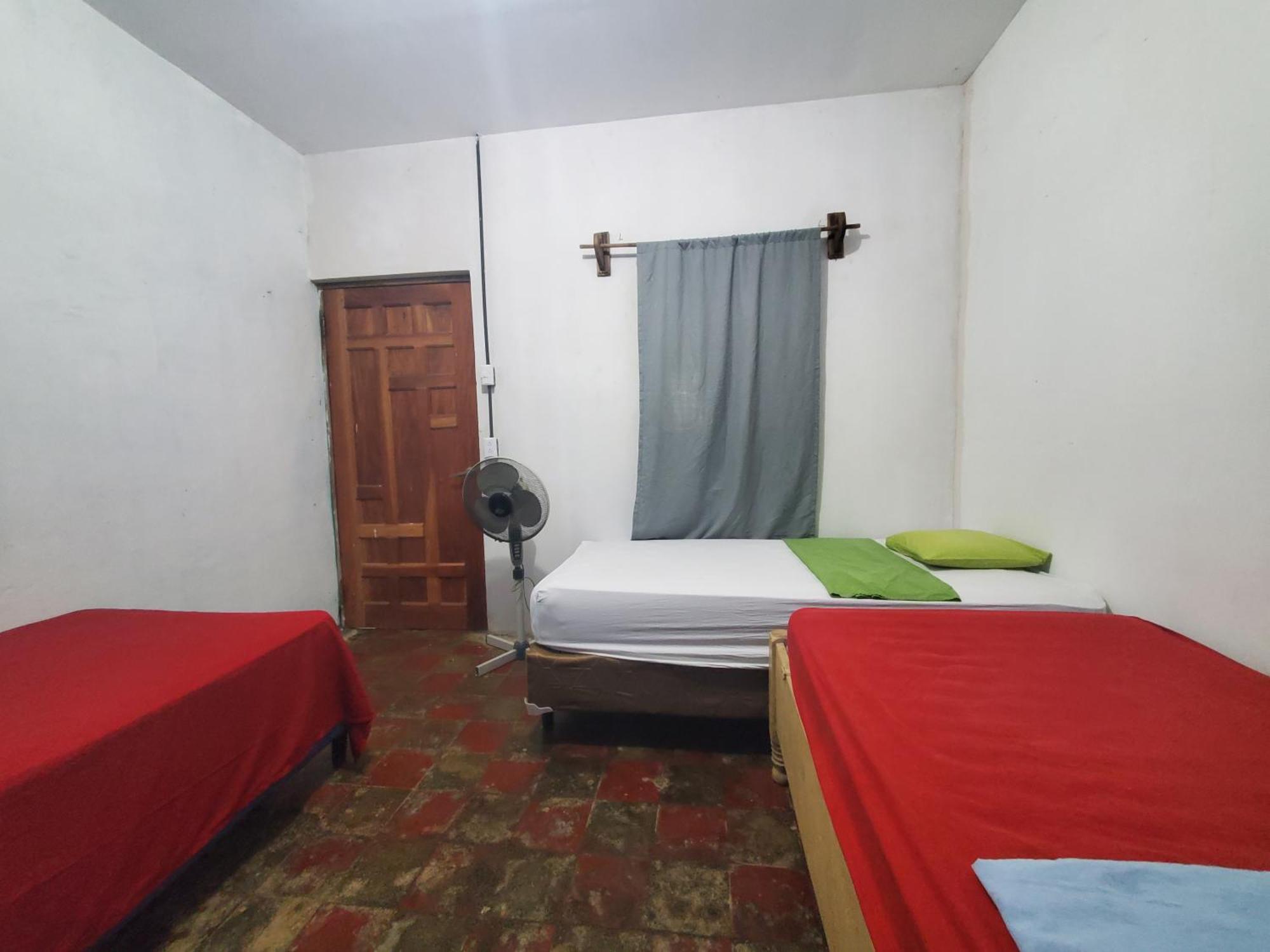 Casa Esmeralda Мойогальпа Номер фото